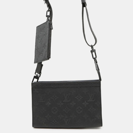 Louis Vuitton: Чёрный кошелёк 
