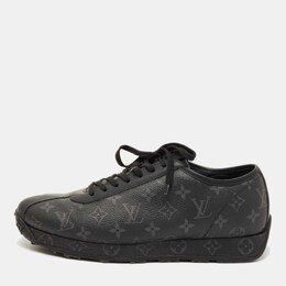 Louis Vuitton: Чёрные кроссовки 