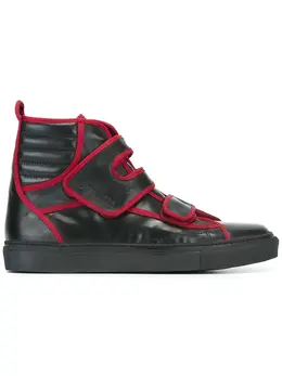 Raf Simons: Чёрные кроссовки 