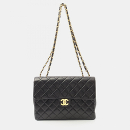 Chanel: Чёрная сумка 