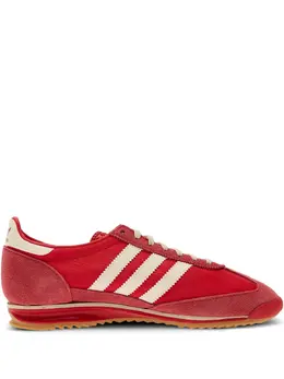 adidas: Красные кроссовки  SL-72