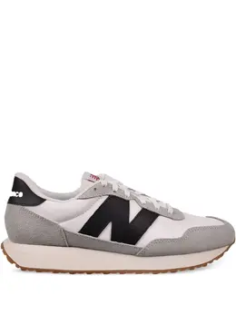 New Balance: Белые кроссовки  237
