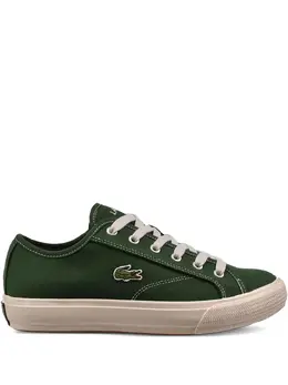 Lacoste: Зелёные кроссовки 