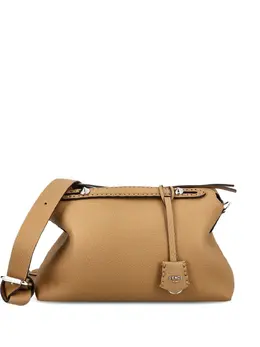 FENDI: Бежевая сумка-шоппер  By The Way