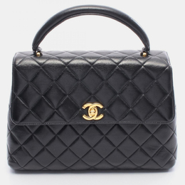Chanel: Чёрная сумка 