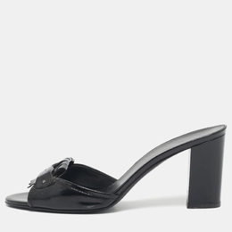 Salvatore Ferragamo: Чёрные сандалии 