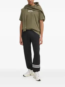 adidas: Толстовка с принтом 