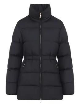 Moncler: Чёрная куртка 