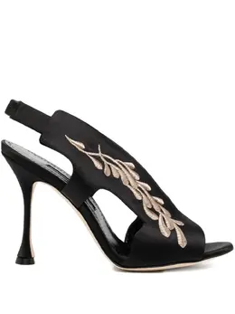 Manolo Blahnik: Чёрные сандалии 
