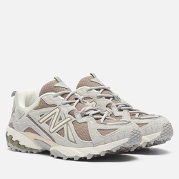 New Balance: Серые кроссовки 