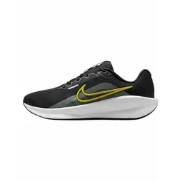 NIKE: Чёрные кроссовки 