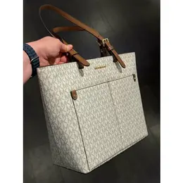 MICHAEL KORS: Белая сумка 