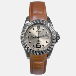 Tudor: Часы 