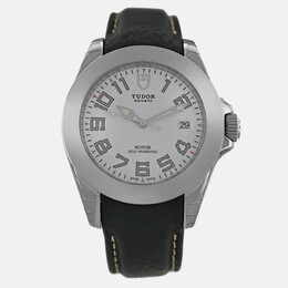 Tudor: Часы 