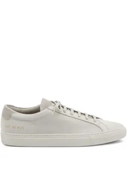 Common Projects: Светлые кроссовки 