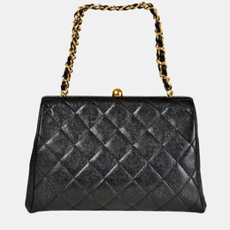 Chanel: Чёрная сумка 