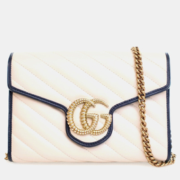 Gucci: Белый кошелёк  GG Marmont