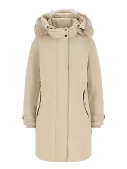 Woolrich: Пальто на меху 