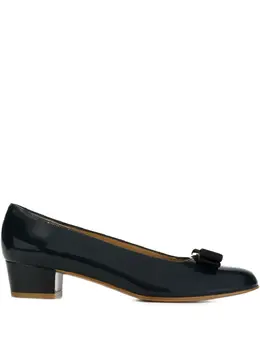 Salvatore Ferragamo: Голубые туфли  Vara Bow