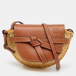 Loewe: Бежевая сумка  Gate