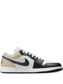 Nike: Белые кроссовки  Air Jordan