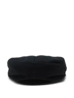 Yohji Yamamoto: Чёрная шляпа 