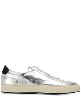 Common Projects: Серебристые кроссовки 