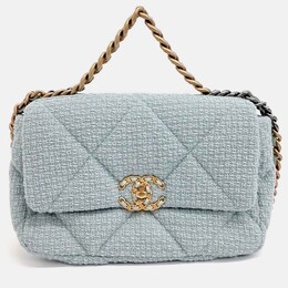 Chanel: Голубая сумка 