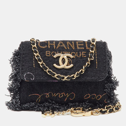 Chanel: Чёрный клатч 