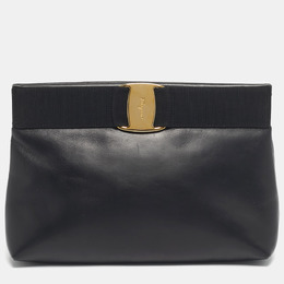 Salvatore Ferragamo: Чёрный клатч  Vara