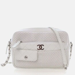 Chanel: Белая сумка 