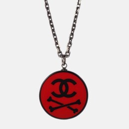 Chanel: Подвеска 