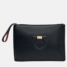 Salvatore Ferragamo: Чёрный клатч  Gancini