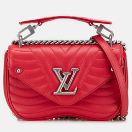 Louis Vuitton: Красная сумка 