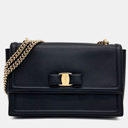 Salvatore Ferragamo: Чёрная сумка 