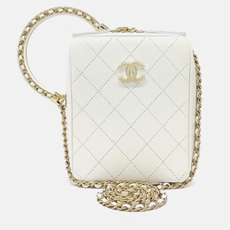Chanel: Белая сумка 