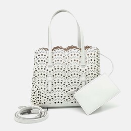 Alaia: Светлая сумка 