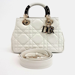 Dior: Білі сумки 