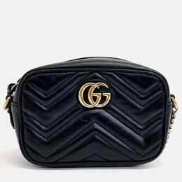 Gucci: Чёрная сумка через плечо  Marmont