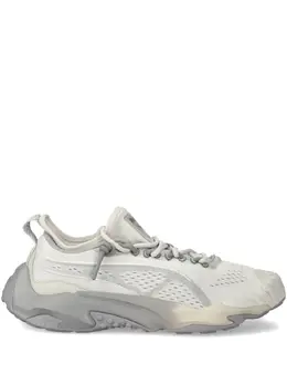 PUMA: Светлые кроссовки 