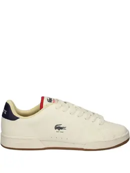 Lacoste: Белые кроссовки 