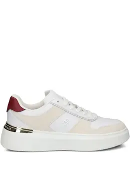 Tommy Hilfiger: Белые кроссовки 
