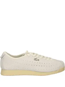 Lacoste: Белые кроссовки 