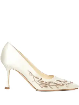 Manolo Blahnik: Белые туфли 
