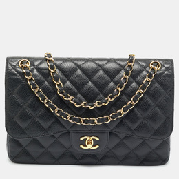 Chanel: Чёрная сумка 
