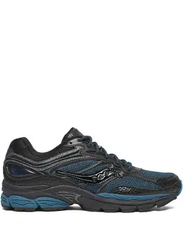 Saucony: Чёрные кроссовки 
