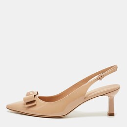 Salvatore Ferragamo: Бежеві туфлі 
