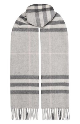 Burberry: Серый шарф 