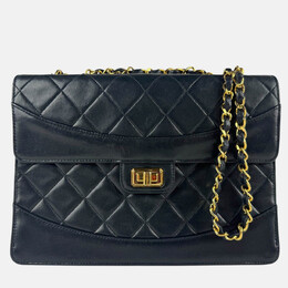 Chanel: Чёрная сумка 