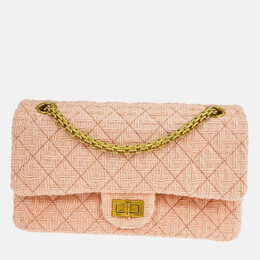 Chanel: Розовая сумка 